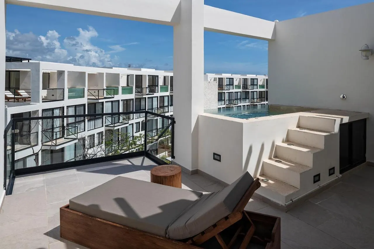 Hotel The Waves Tulum By Bnb Experience