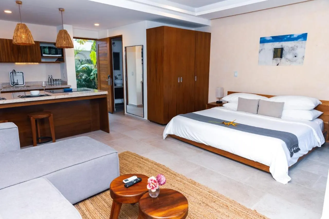 The Waves Tulum By Bnb Experience 4*,