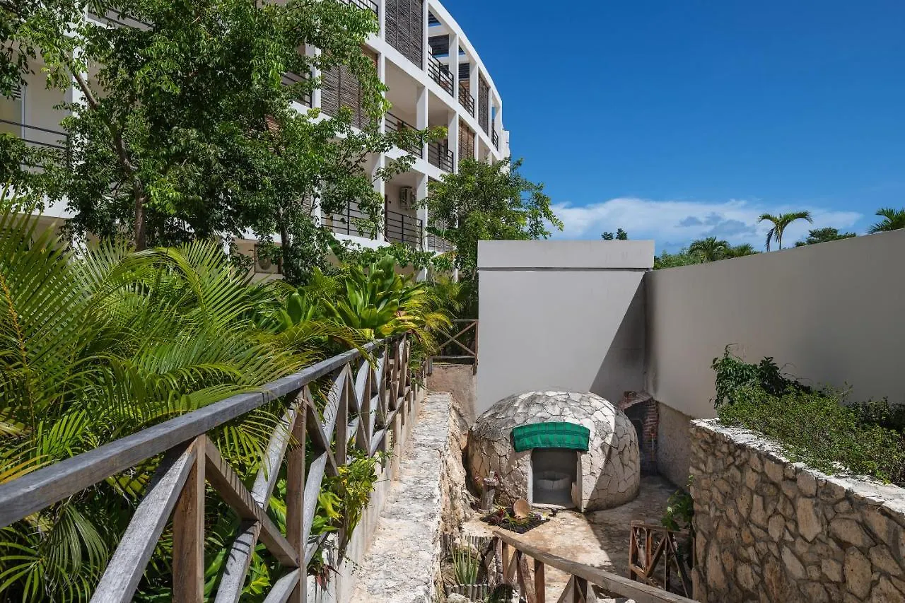 Hotel The Waves Tulum By Bnb Experience