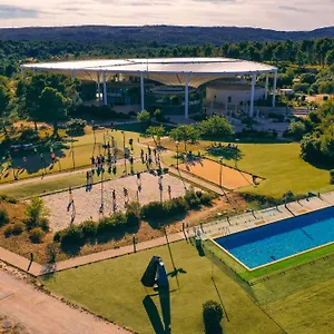 https://thecamp-hotellodges-aix-en-provence.fr-provencehotel.com